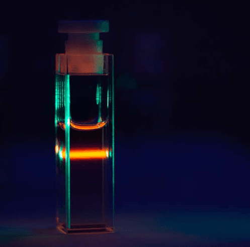 Detection of Singlet Oxygen by Photoluminescence Spectroscopy